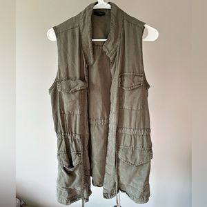 Mossimo Army Green Vest - Size Medium